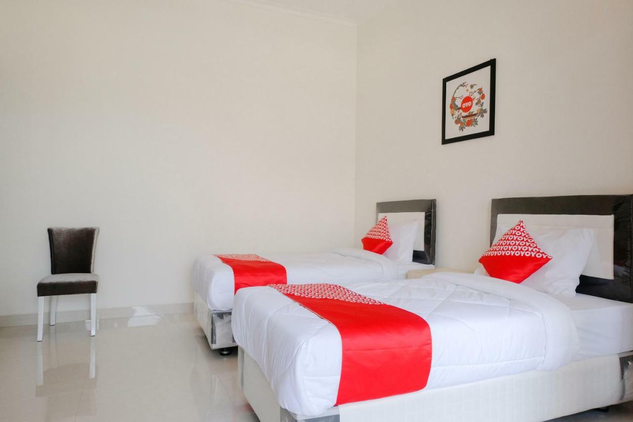 Hotel Oyo 1110 Ijen Butik House Malang Exteriér fotografie