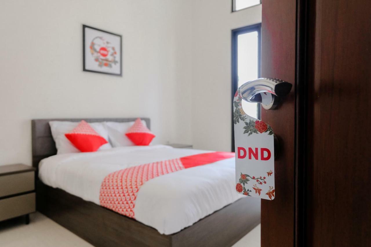 Hotel Oyo 1110 Ijen Butik House Malang Exteriér fotografie